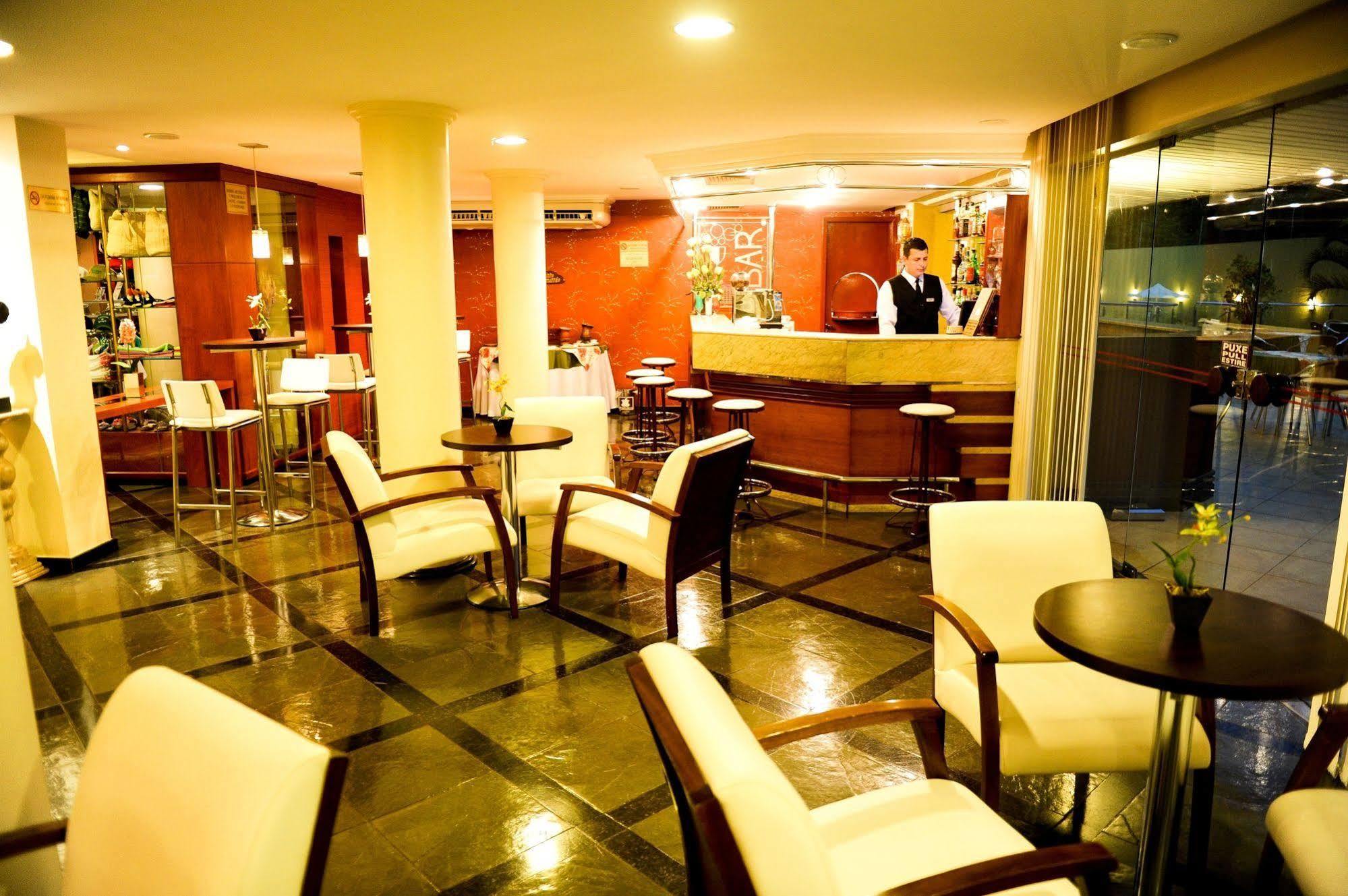 Hotel Rafain Centro Фос-ду-Іґуасу Екстер'єр фото